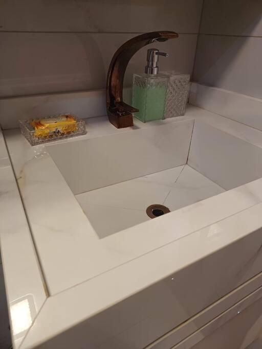 Lindo Na Mariana Apartamento *
